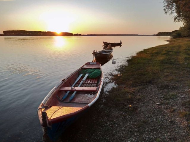 Sunset with kayak